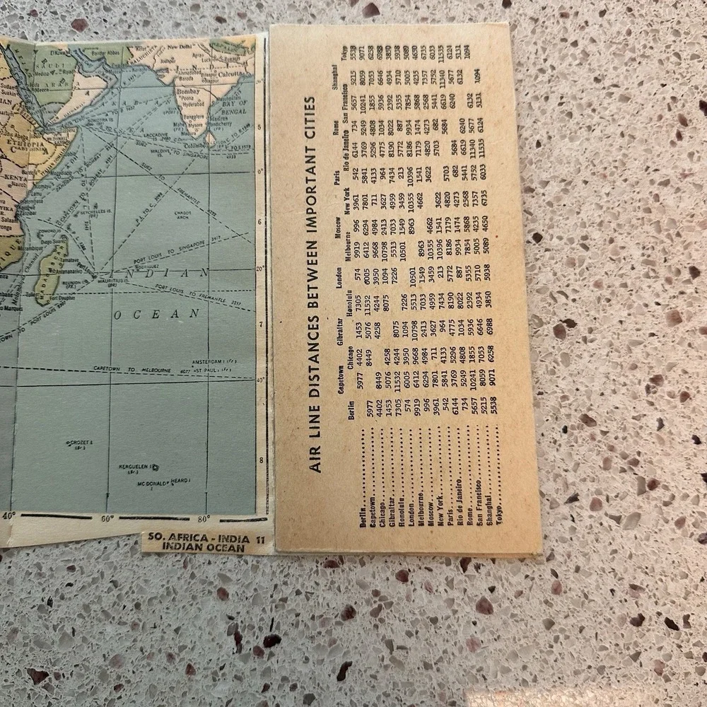 WWII~World at a Glance Accordion Pocket Map Atlas Sept.1939~Philadelphia, PA